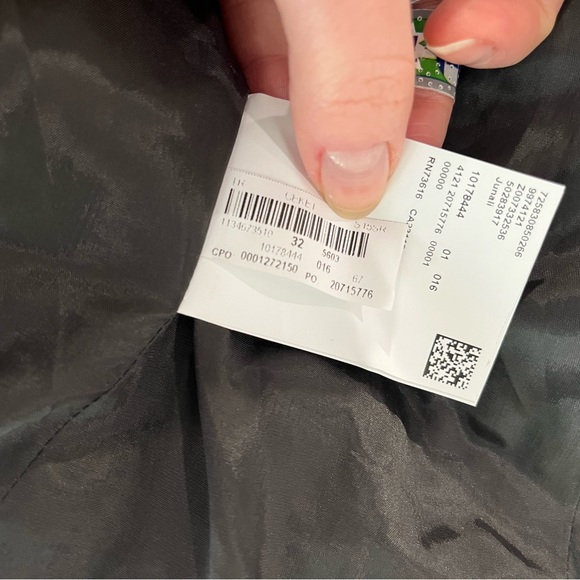 Hugo Boss suit 0-2 - Picture 7 of 11